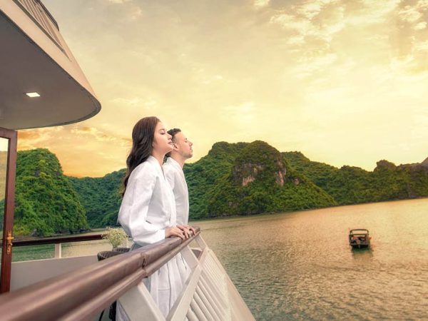 legance in Vietnam: A Honeymoon of Luxury and Culture 10 Days