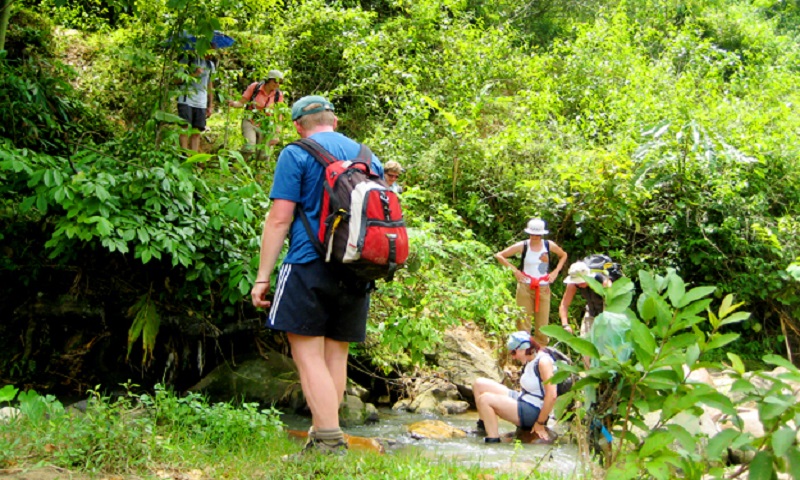 ba-be-trekking-tours.jpg