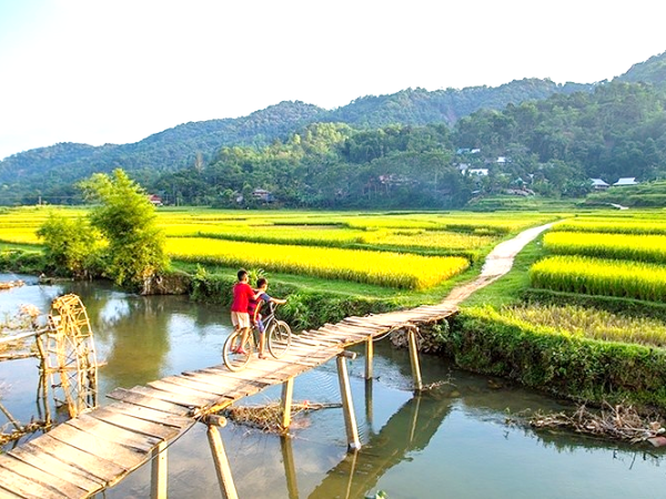Pu Luong Morning Escape – Discover