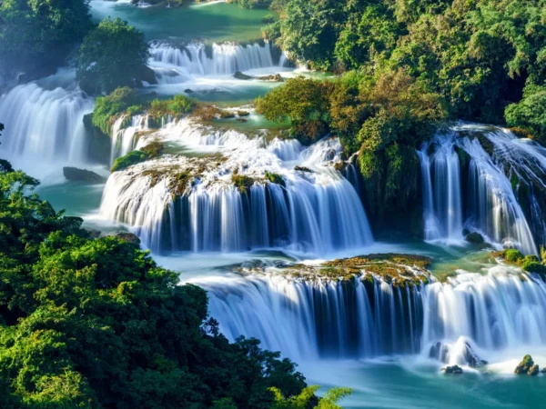 Cao Bang Travel Guide – Waterfalls, Mountains & Hidden Gems